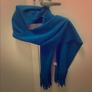 Teal scarf